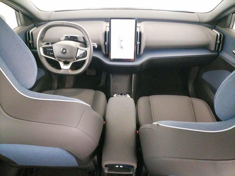 Volvo EX30 Single Motor Extended Range Core