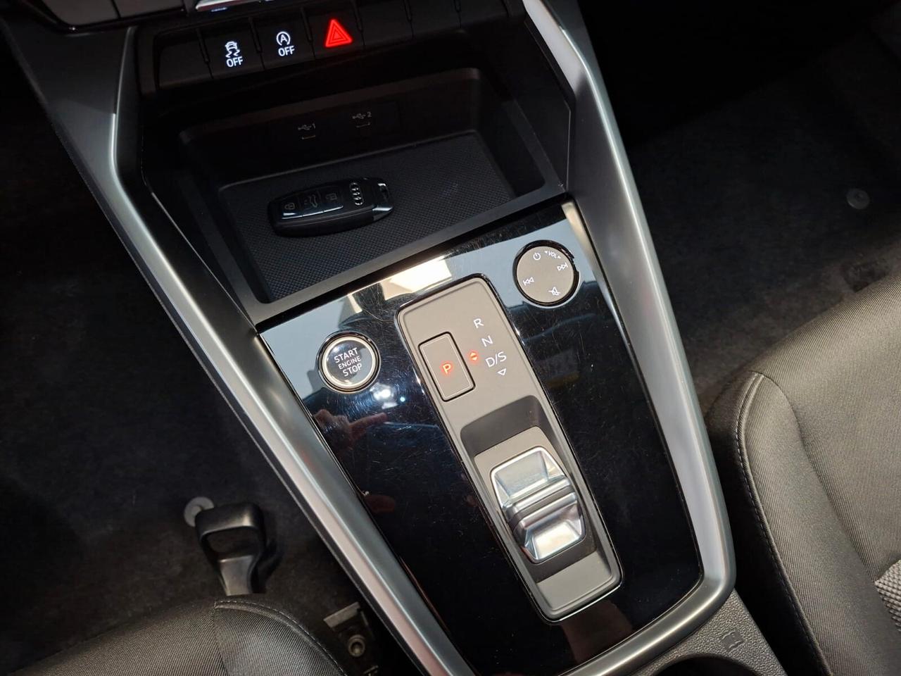 Audi A3 SPB 30 TDI Business