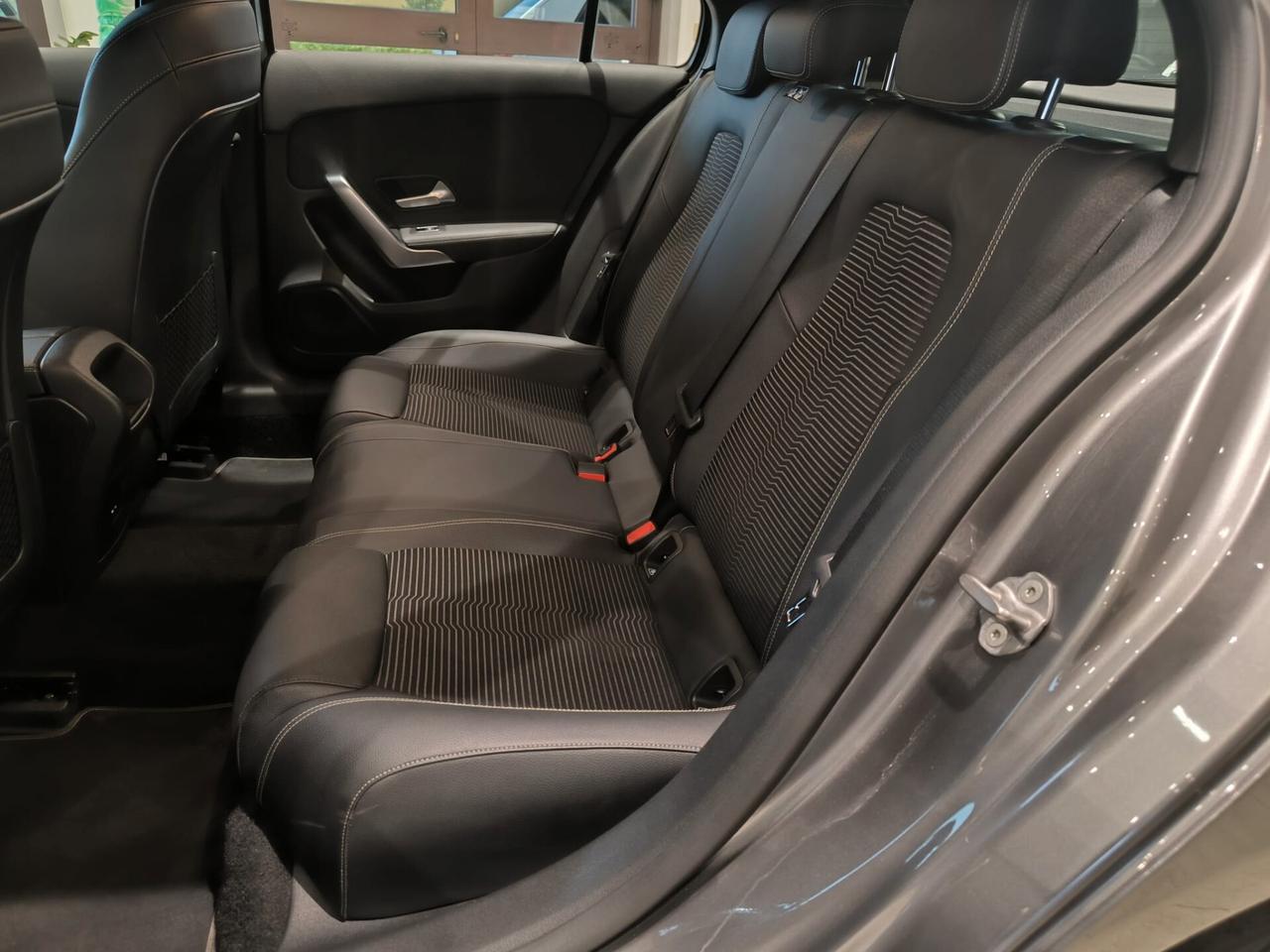 Mercedes-benz A 200 d Automatic Business