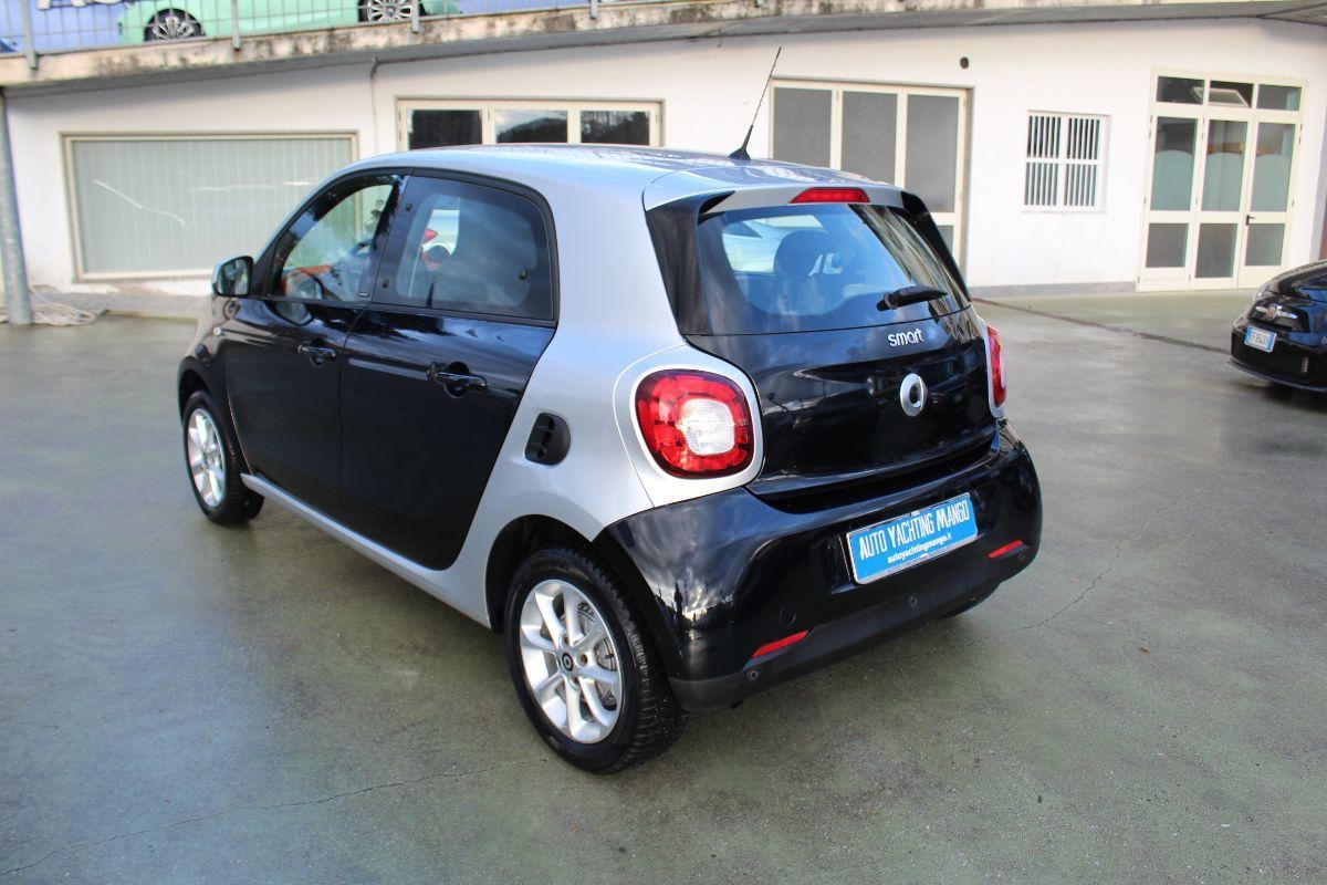 SMART Forfour 70 1.0 Passion