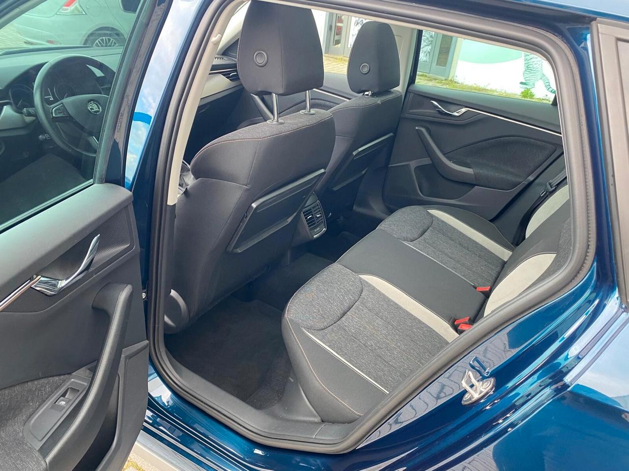 Skoda Kamiq 1.0 G-Tec Style "per neopatentati"