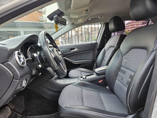 MERCEDES-BENZ GLA 200 CDI Automatic