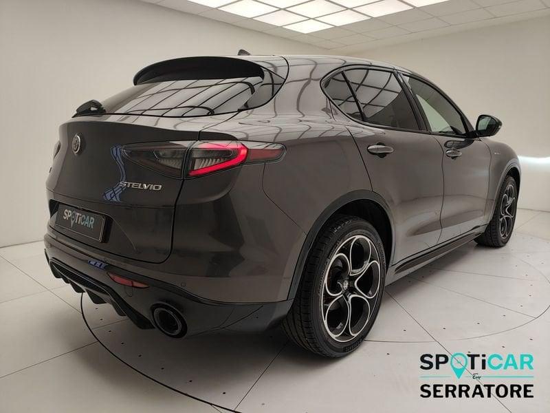 Alfa Romeo Stelvio 2023 2.2 t Veloce Q4 210cv auto
