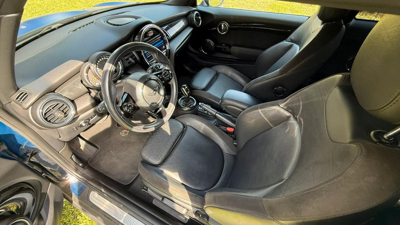 Mini 2.0 Cooper SD aut. 3P 2018 PERFETTA leggi testo