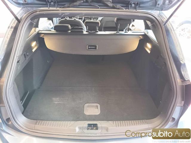 FORD Focus 1.0 EcoBoost Hybrid 125CV Powershift SW ST-Line De