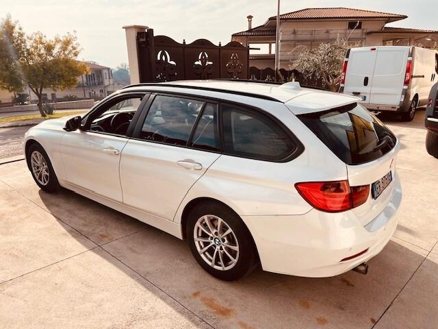 BMW 316 D TOURING 116 CV AUTOM. NAVIGATORE