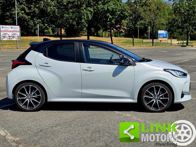 TOYOTA Yaris GR SPORT