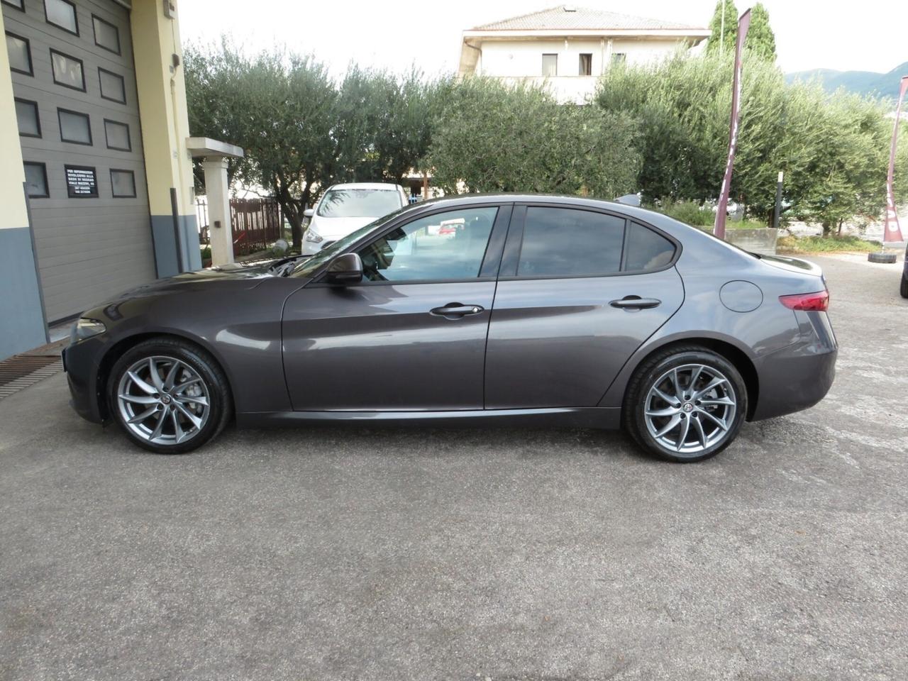 Alfa Romeo Giulia 2.2 t Super Q4 180cv awd auto. solo 48.900 km!