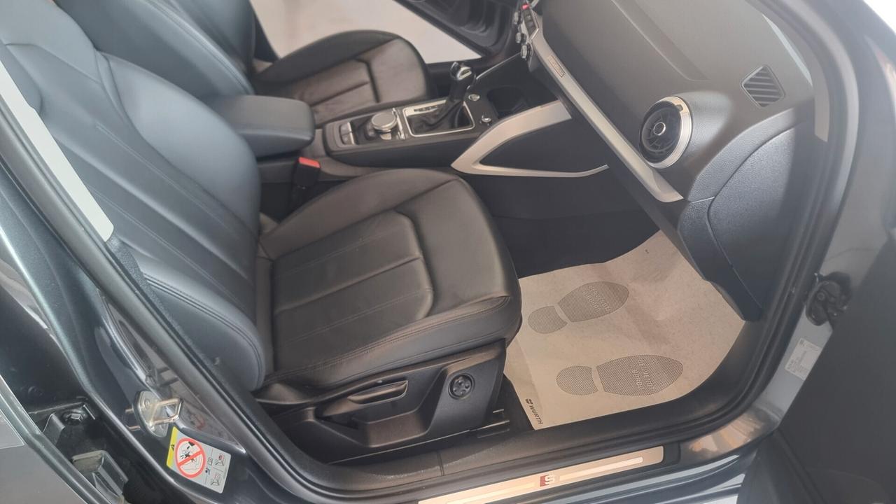 Audi Q2 35 TDI quattro S tronic S line Edition