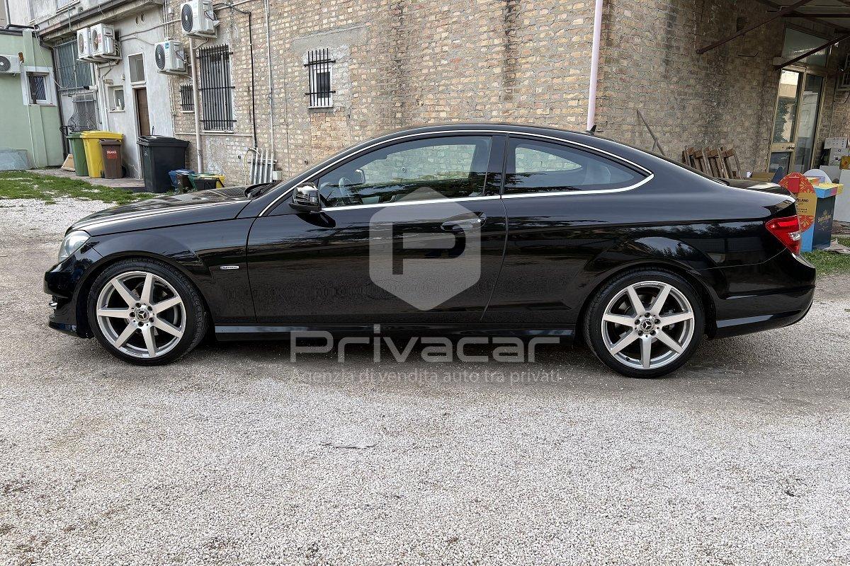 MERCEDES C 220 CDI BlueEFFICIENCY Coupé Avantgarde
