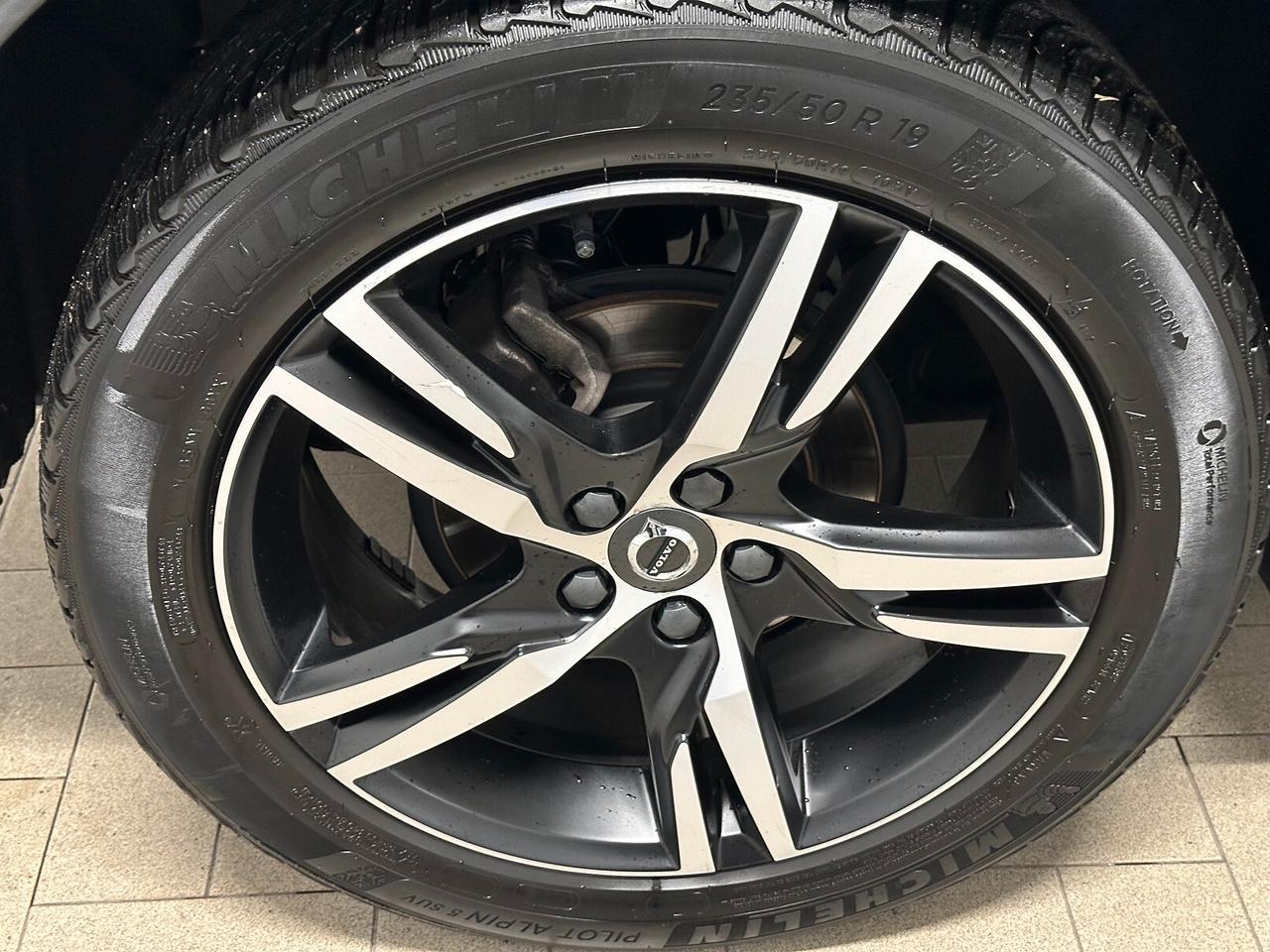 Volvo XC40 D3 Geartronic R-design