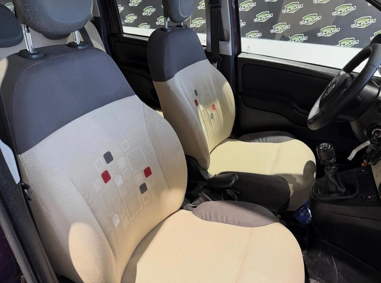 Fiat Panda - 2013 1.2 Lounge Navigatore