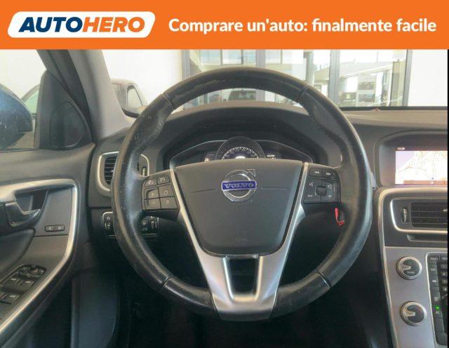 VOLVO S60 Cross Country D3
