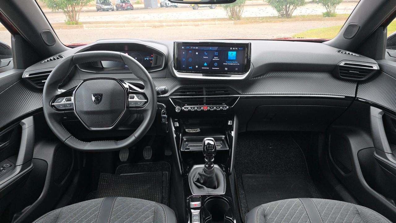 Peugeot 2008 PureTech 100 S&S Allure