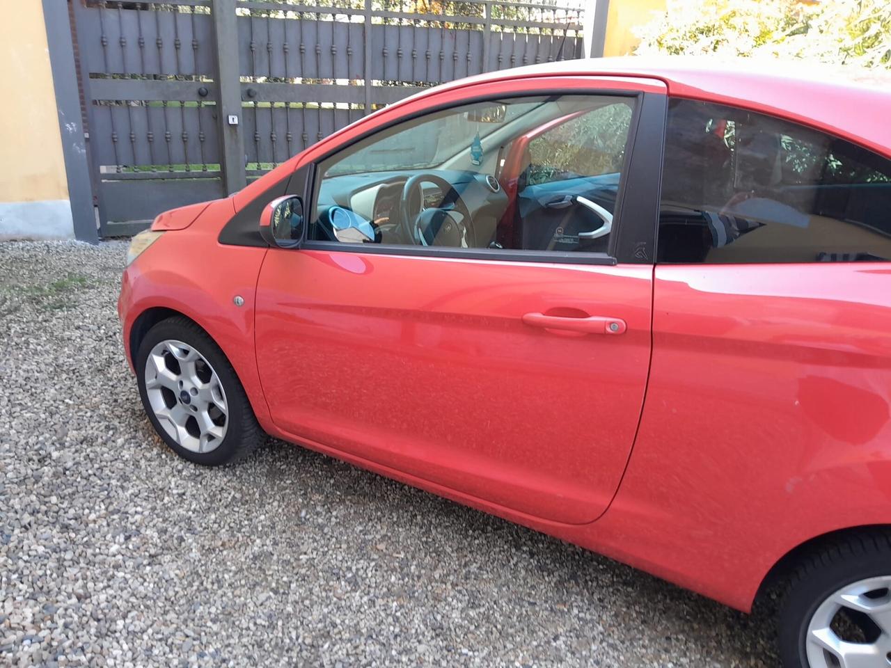 Ford Ka 1.2 8V 69CV Titanium