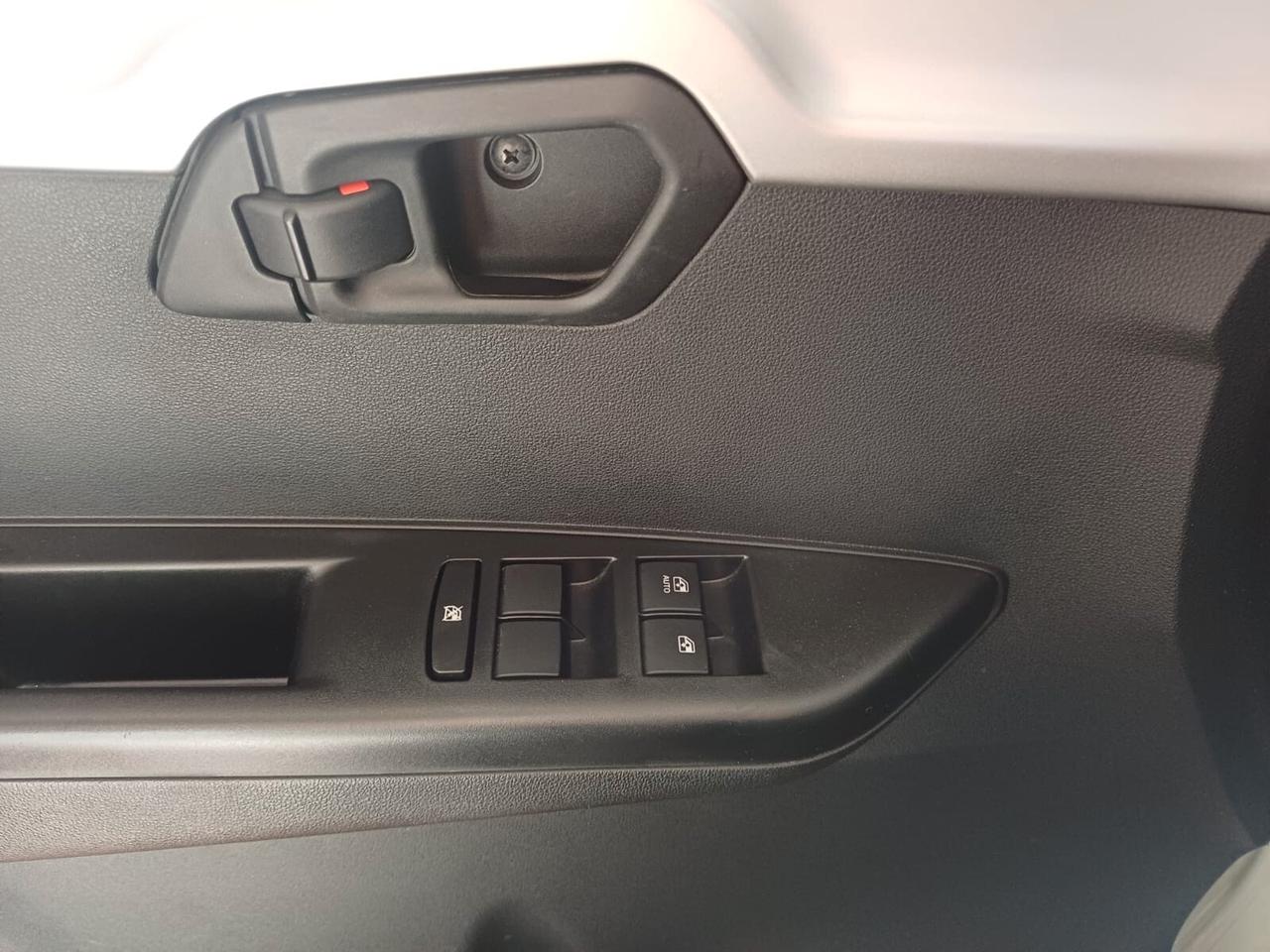 Mahindra KUV100 1.2 VVT K6+ | da €160 al mese