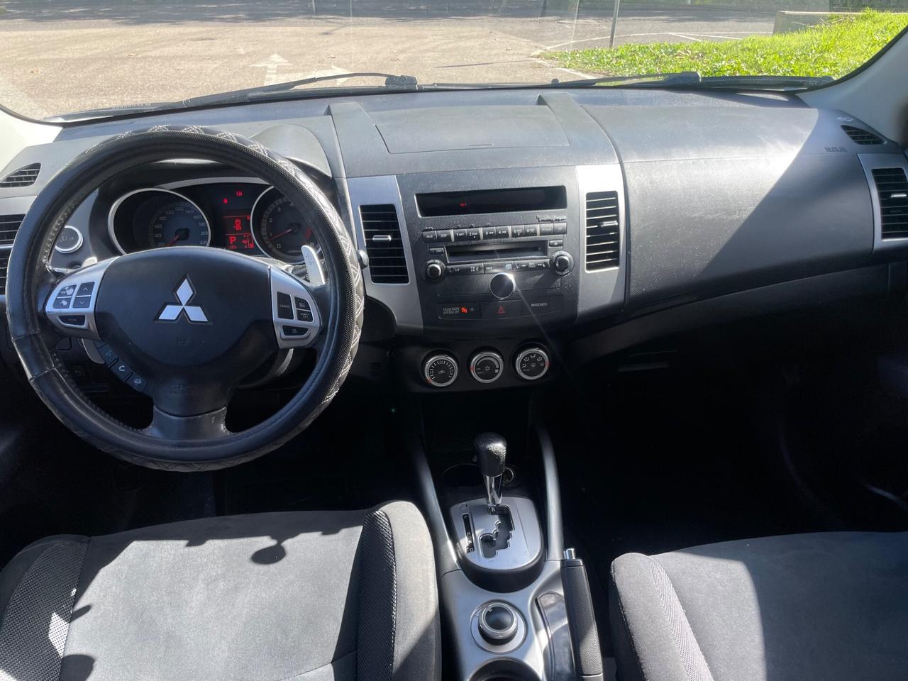 Mitsubishi Outlander 2.4 benzina gpl 7 posti