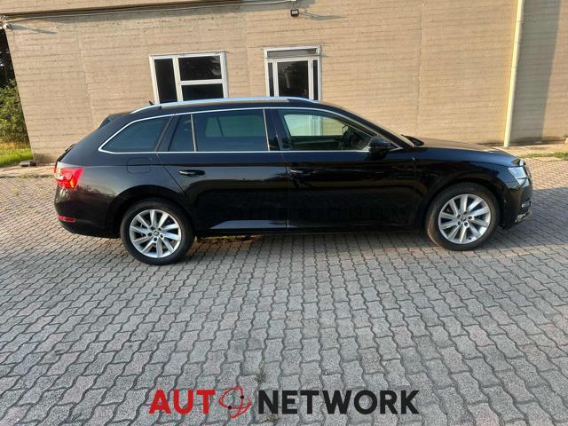 SKODA Superb 2.0 TDI EVO 150 CV SCR DSG Wagon Executive