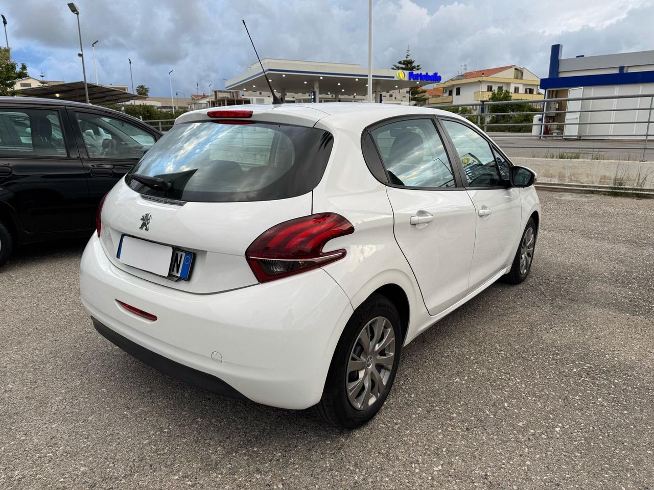 Peugeot 208 PureTech 68 5 porte Active