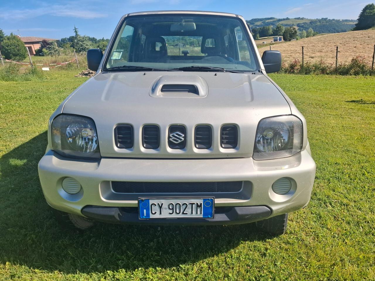 Suzuki Jimny 1.5 DDiS cat 4WD JLX