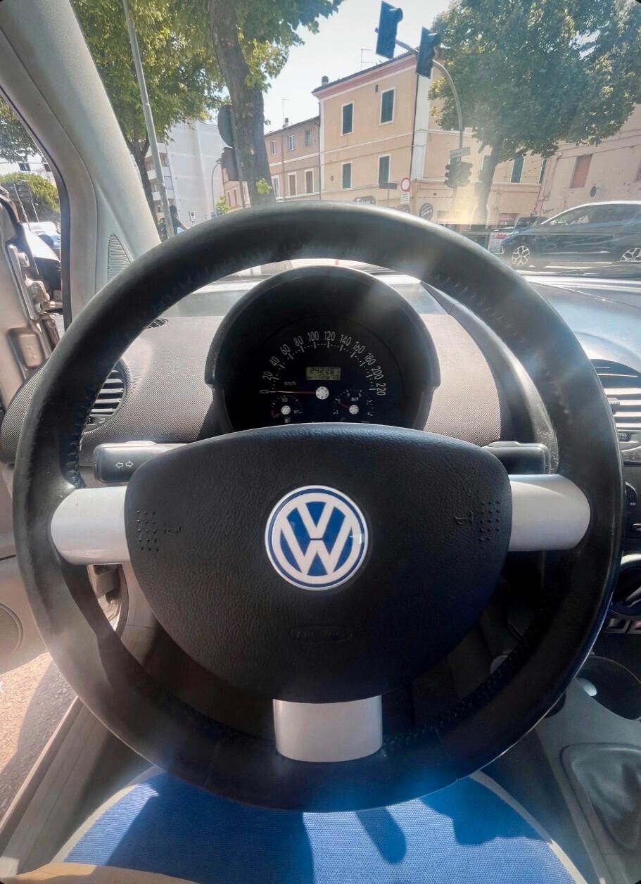 VOLKSWAGEN NEW BEETLE 1.9 TDI EN VOGUE OK NEOPATENTATI GARANZIA 12 MESI CON DICHIARAZIONE DI CONFORMITA' LEGALE