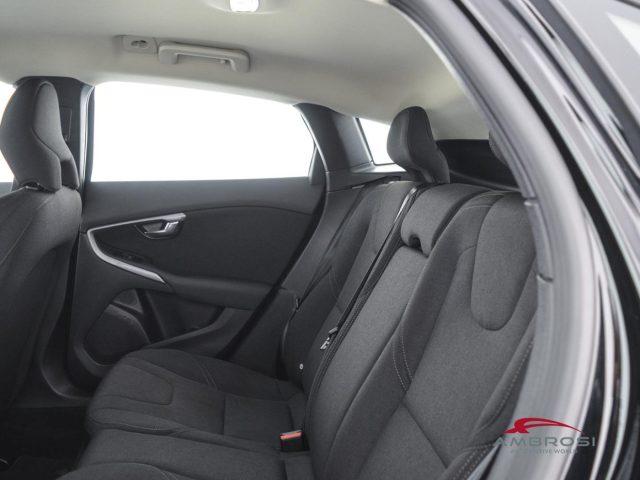 VOLVO V40 D2 Kinetic