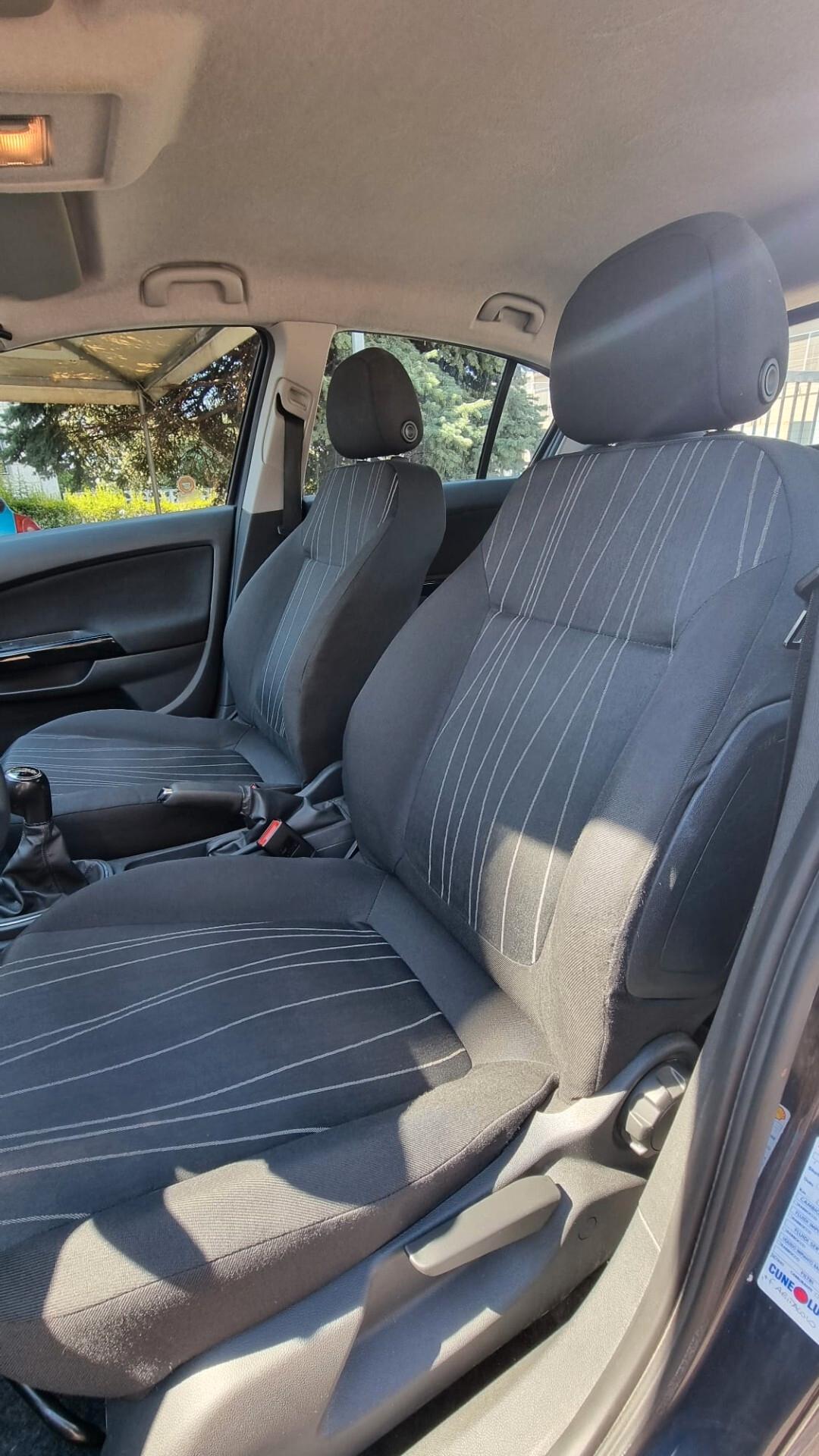 Opel Corsa 1.2 5 porte Enjoy