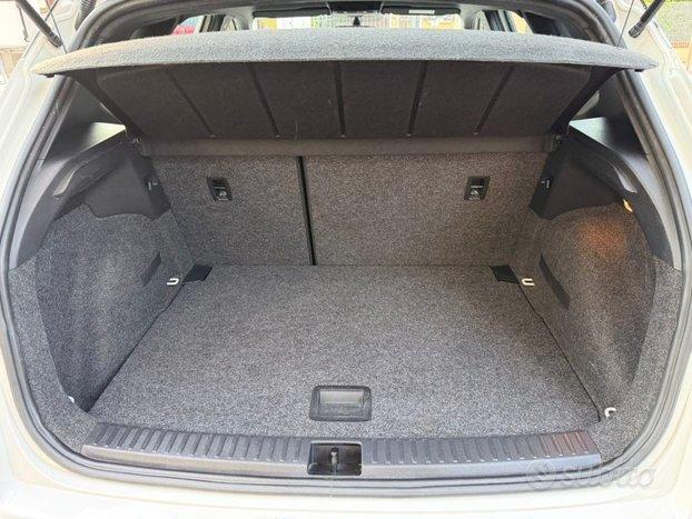 SEAT Arona 1.0 XCELLENCE