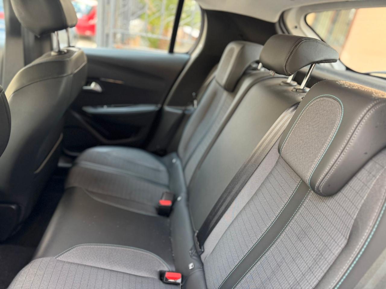 Peugeot 208 BlueHDi 100 Stop&Start 5 porte Allure Navi Pack