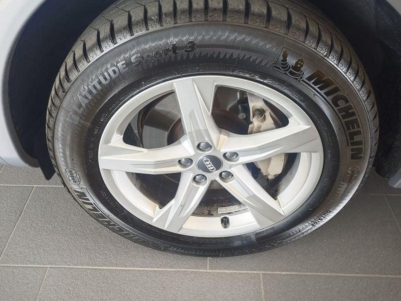 Audi Q5 2.0 TDI 190 CV quattro S tronic Business Sport