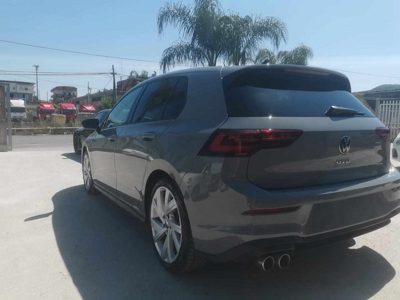 VOLKSWAGEN GOLF 8 GTD 2.0 TDI SCR 200CV DGS 2024