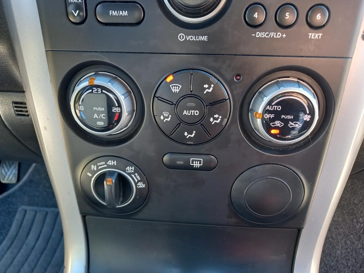 Suzuki Grand Vitara 1.9 DDiS 3 porte 4X4 RIDOTTE