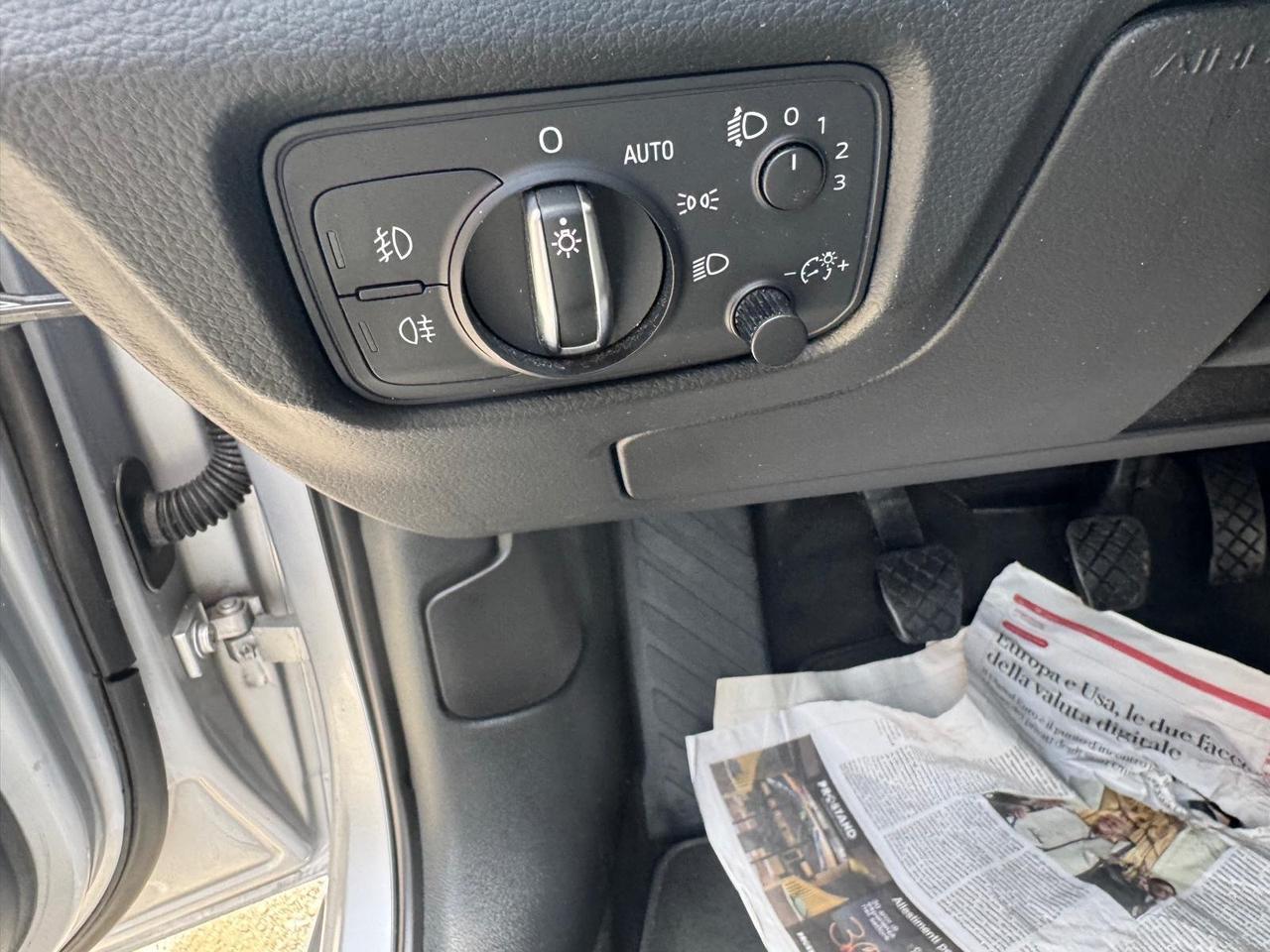Audi A3 Sedan 2.0 TDI clean diesel quattro edition