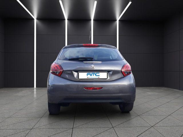 PEUGEOT 208 1° serie PureTech 82 5 porte Allure