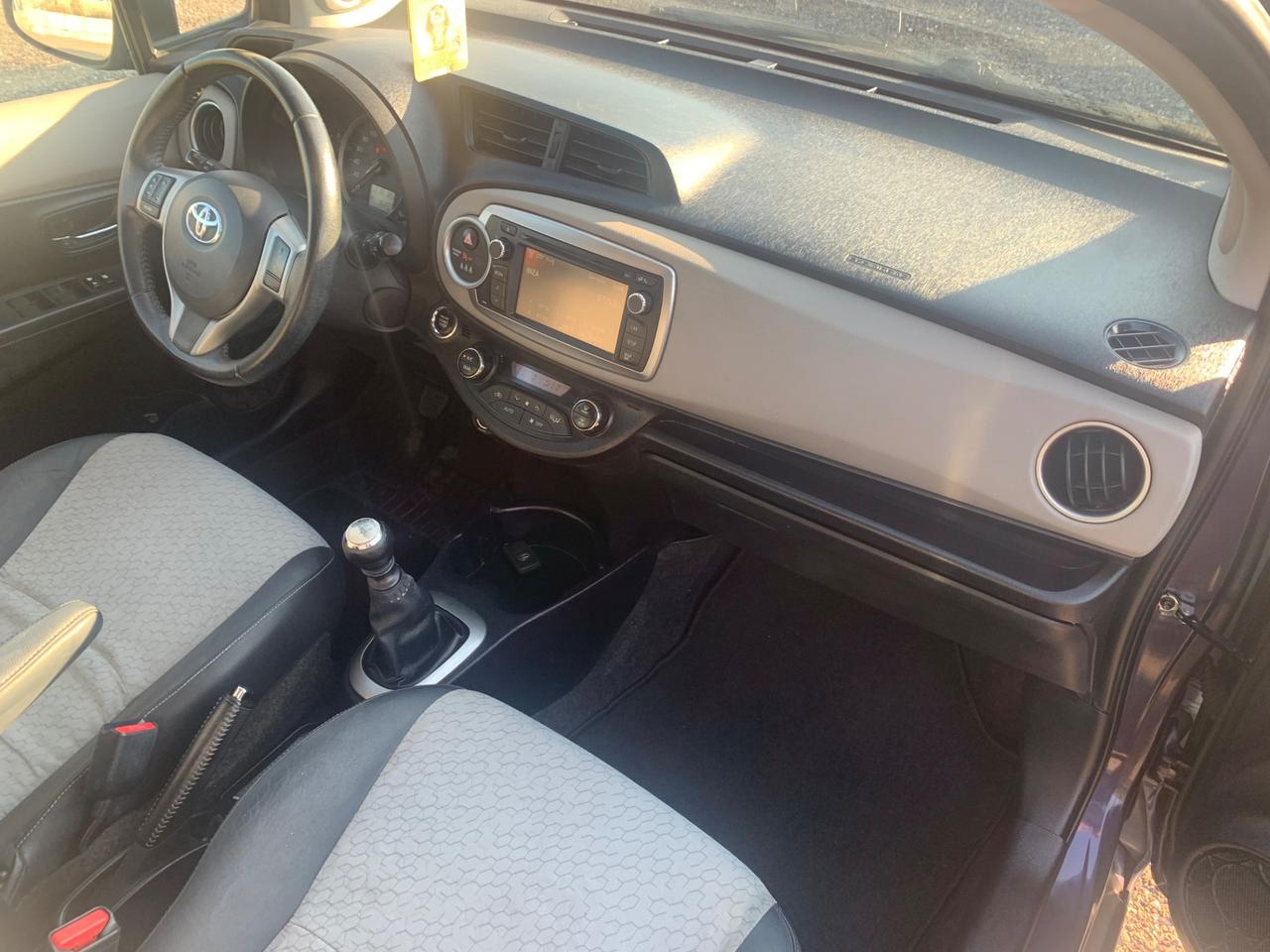 Toyota Yaris 1.4 D-4D 5 porte Lounge - 2012