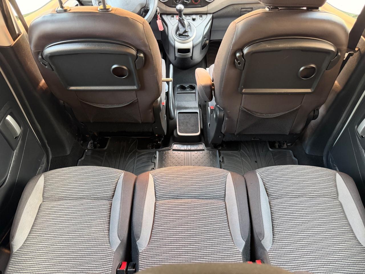 Peugeot Partner Tepee 1.6 HDi 90CV Outdoor