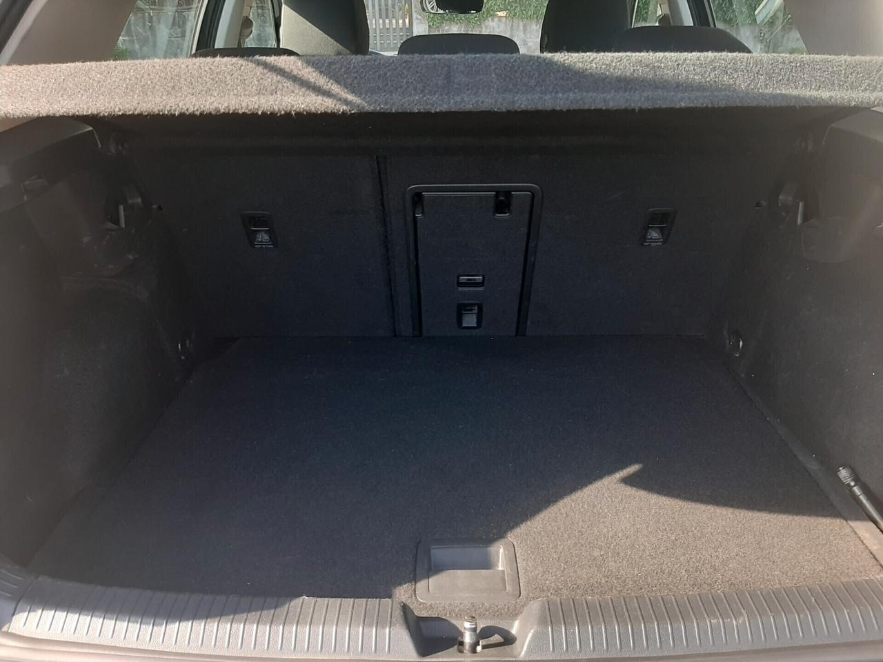 Volkswagen Golf 2.0 TDI