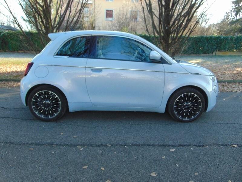 FIAT 500 (2020-->) 500e Berlina 42 kWh La Prima