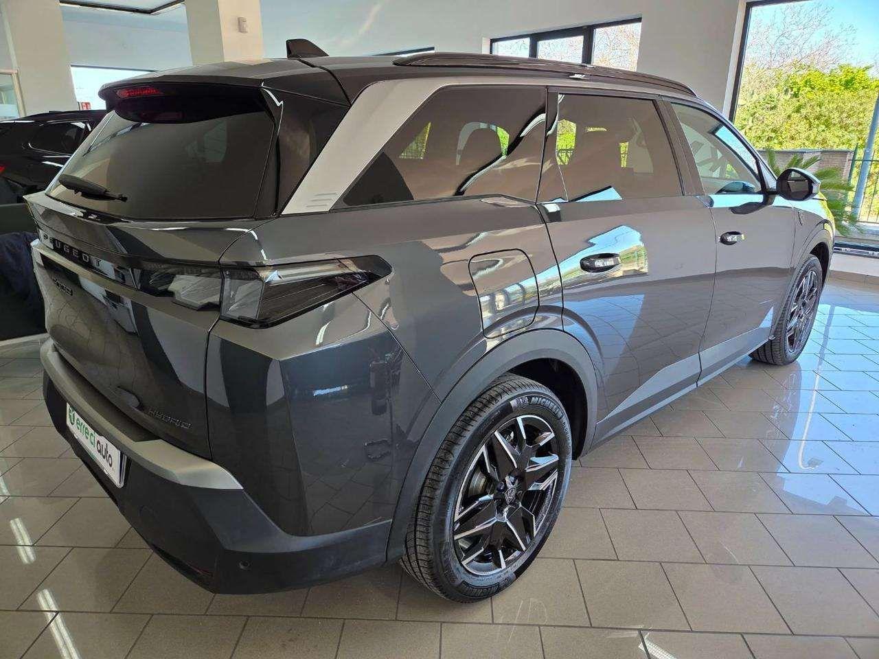 Peugeot 5008 Hybrid 145 e-DCS6 GT KM ZERO!!!