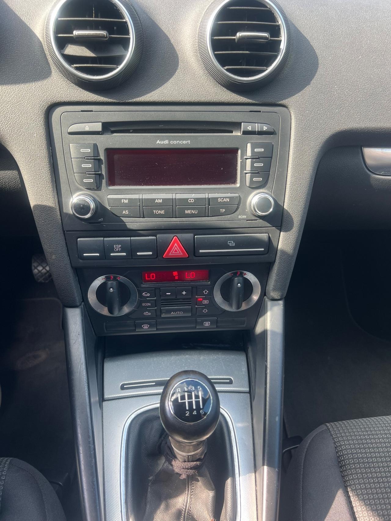 Audi A3 SPB 1.6 16V FSI Ambiente