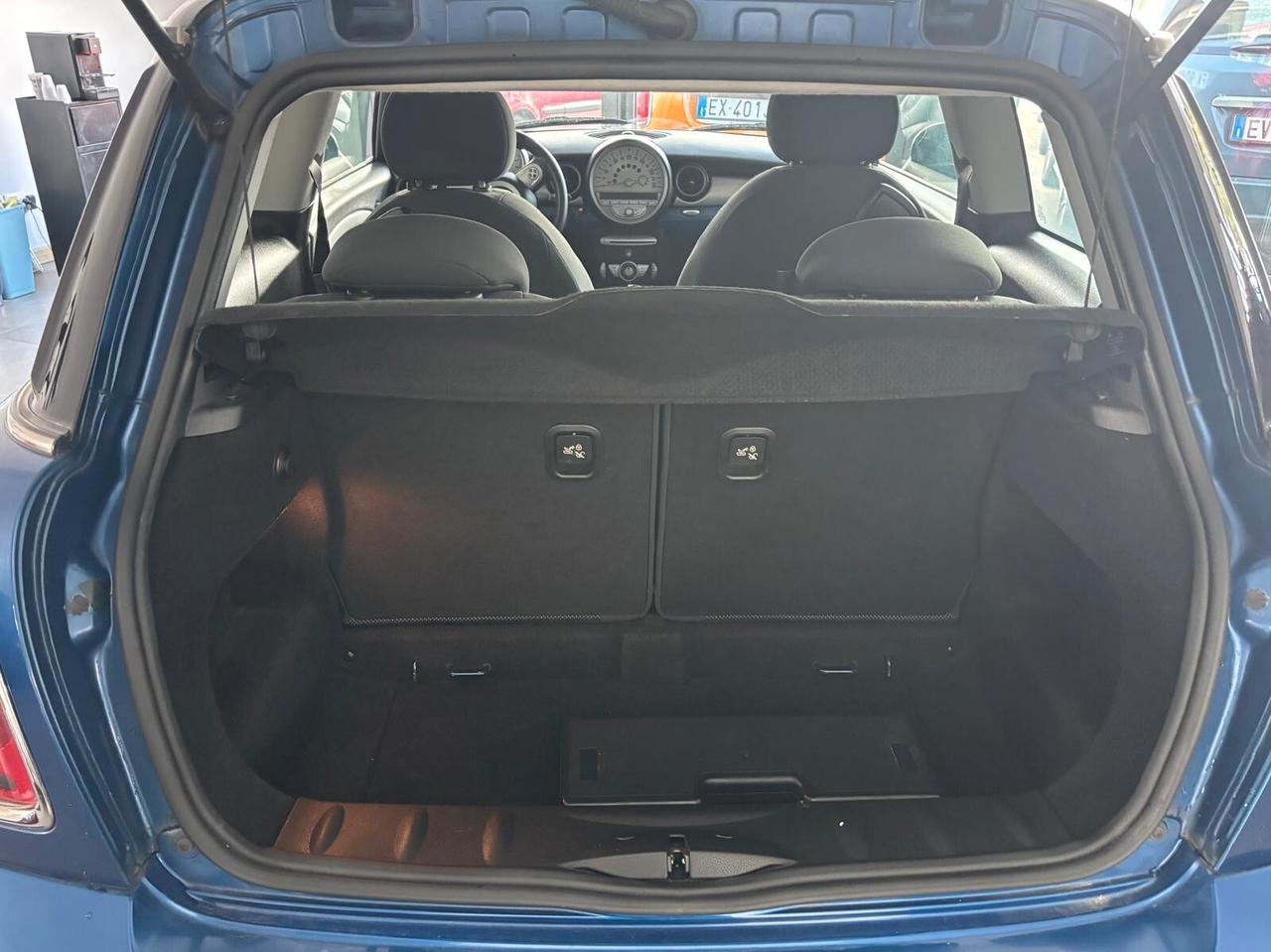 Mini 1.6 Cooper Chili 120 cv Benzina anno 2008 con 118300 km