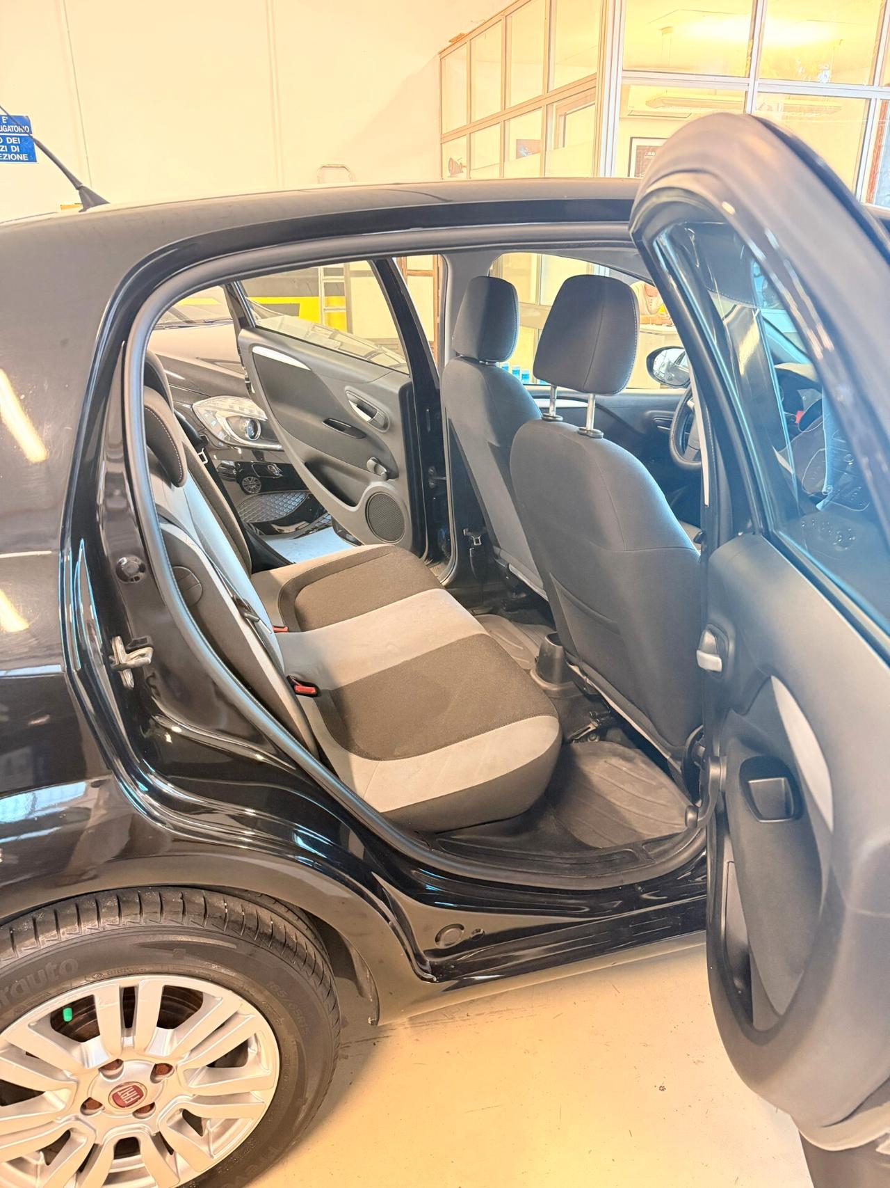 Fiat Punto 1.4 8V 3 porte Easypower Lounge
