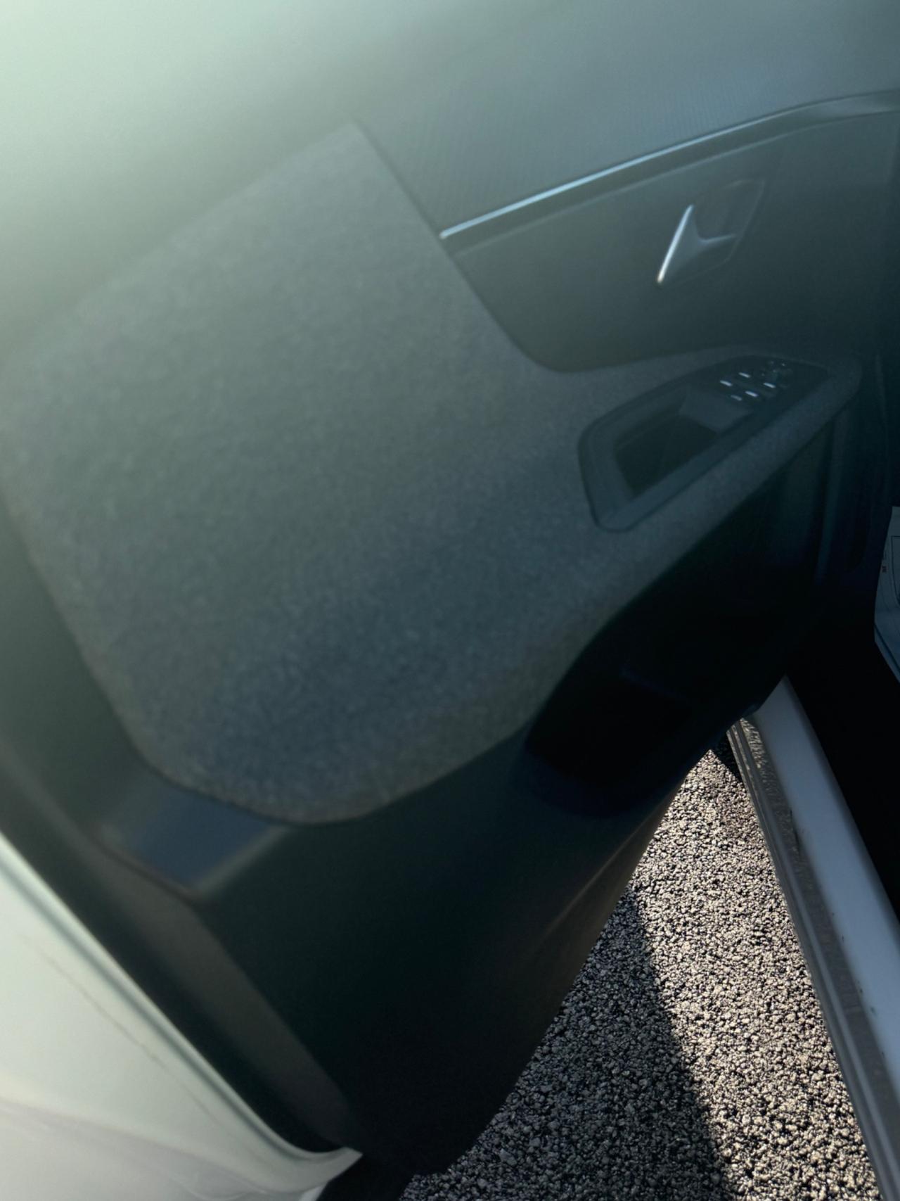 Peugeot 3008 BlueHDi 130 S&S EAT8 Active Pack