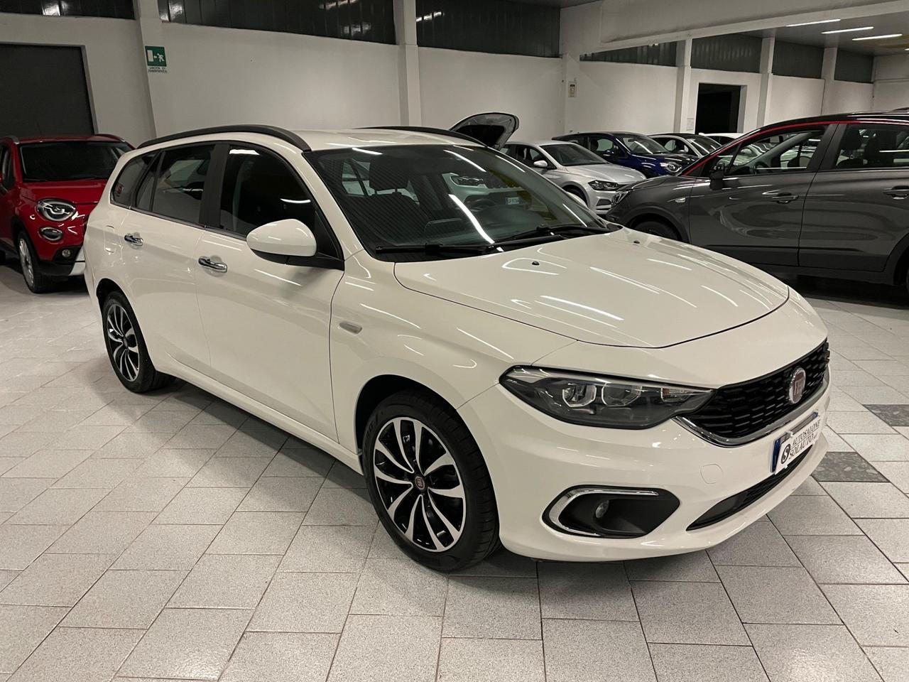 Fiat Tipo 1.6 Mjt S&S DCT SW Lounge