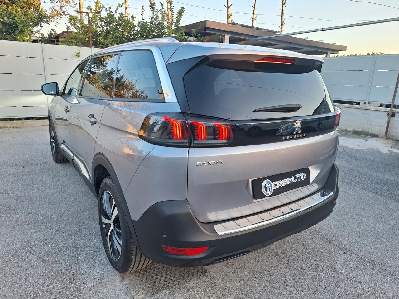 Peugeot 5008 ALLURE PACK 1.5 HDi 130cv EAT8 "VERSIONE AGGIORNATA" - 2024