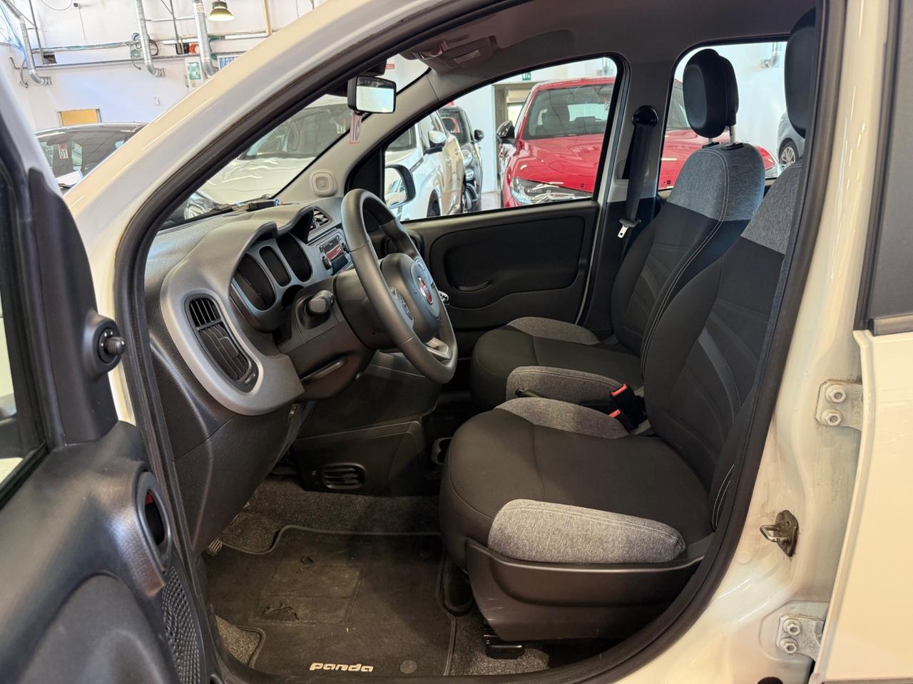 Fiat Panda 1.0 FireFly S&S Hybrid City Life. PREZZO SENZA VINCOLI