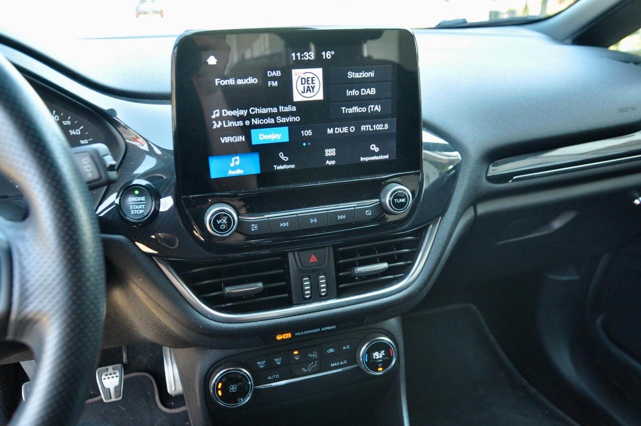 FORD FIESTA 5p 1.0 ECOBOOST ST-LINE 100cv, UNICOPROPRIETARIO, SERVICE FORD, EURO 6D, APPLE ANDROID, 17", PERMUTE