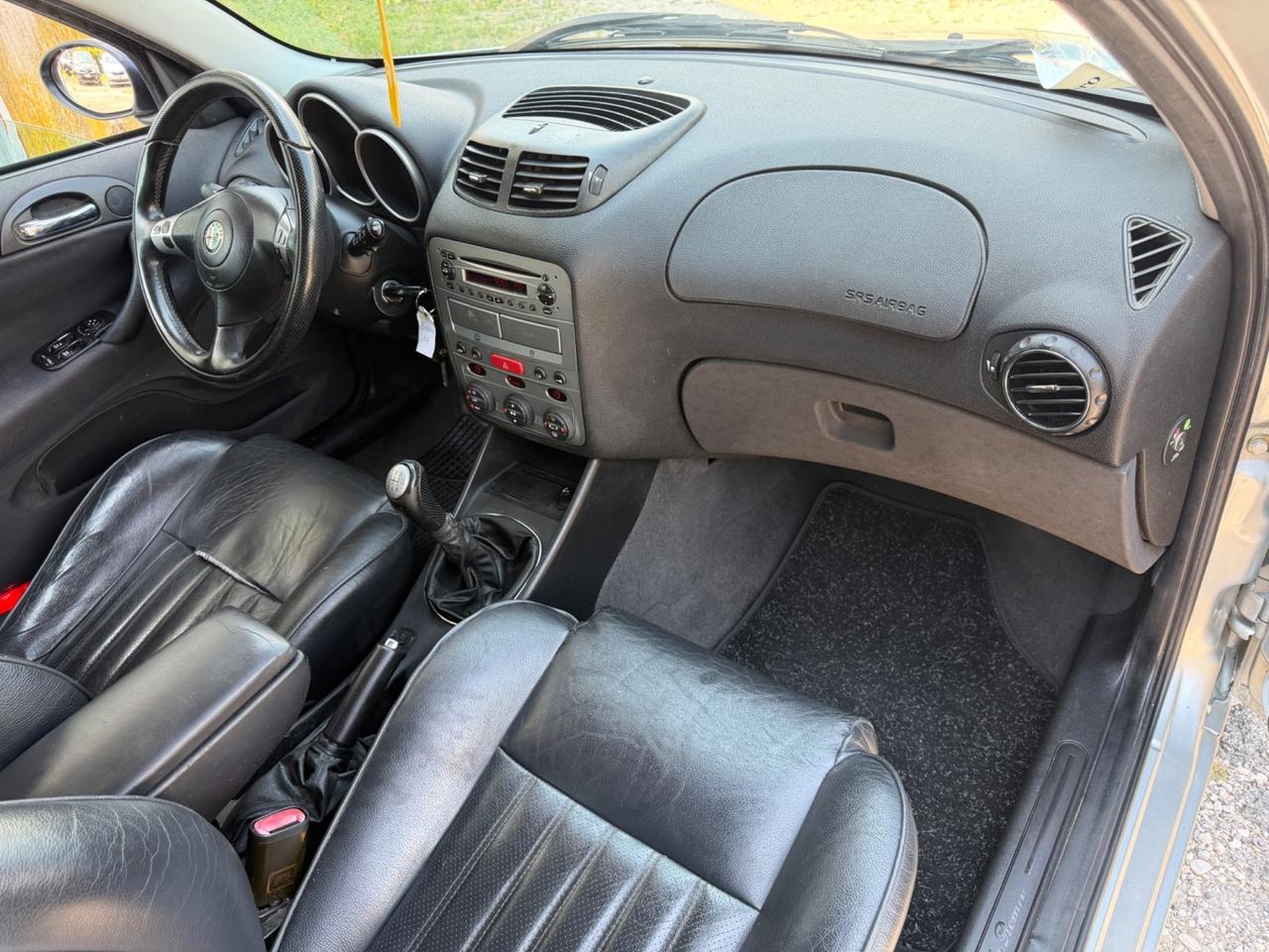 Alfa Romeo 147 1.6i 16V T.S. (105 CV) cat 5p. Connect
