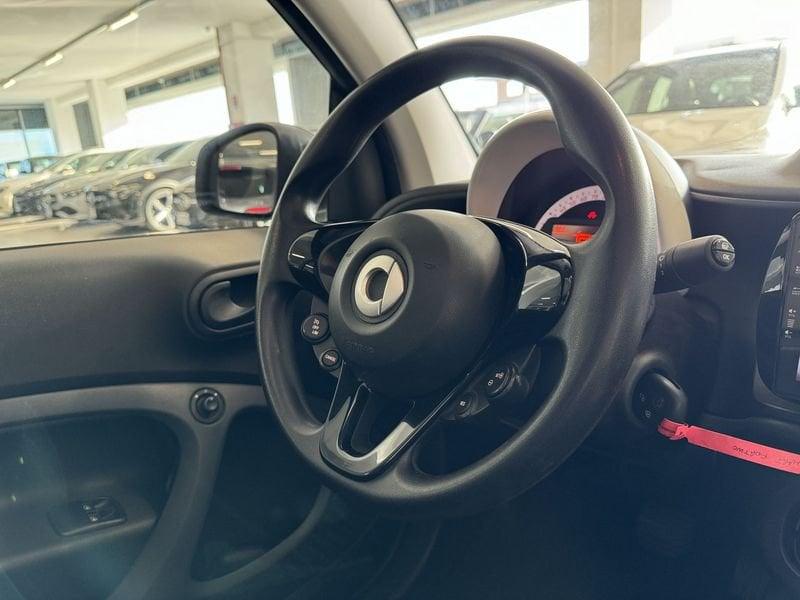 smart fortwo 70 1.0 twinamic cabrio Passion