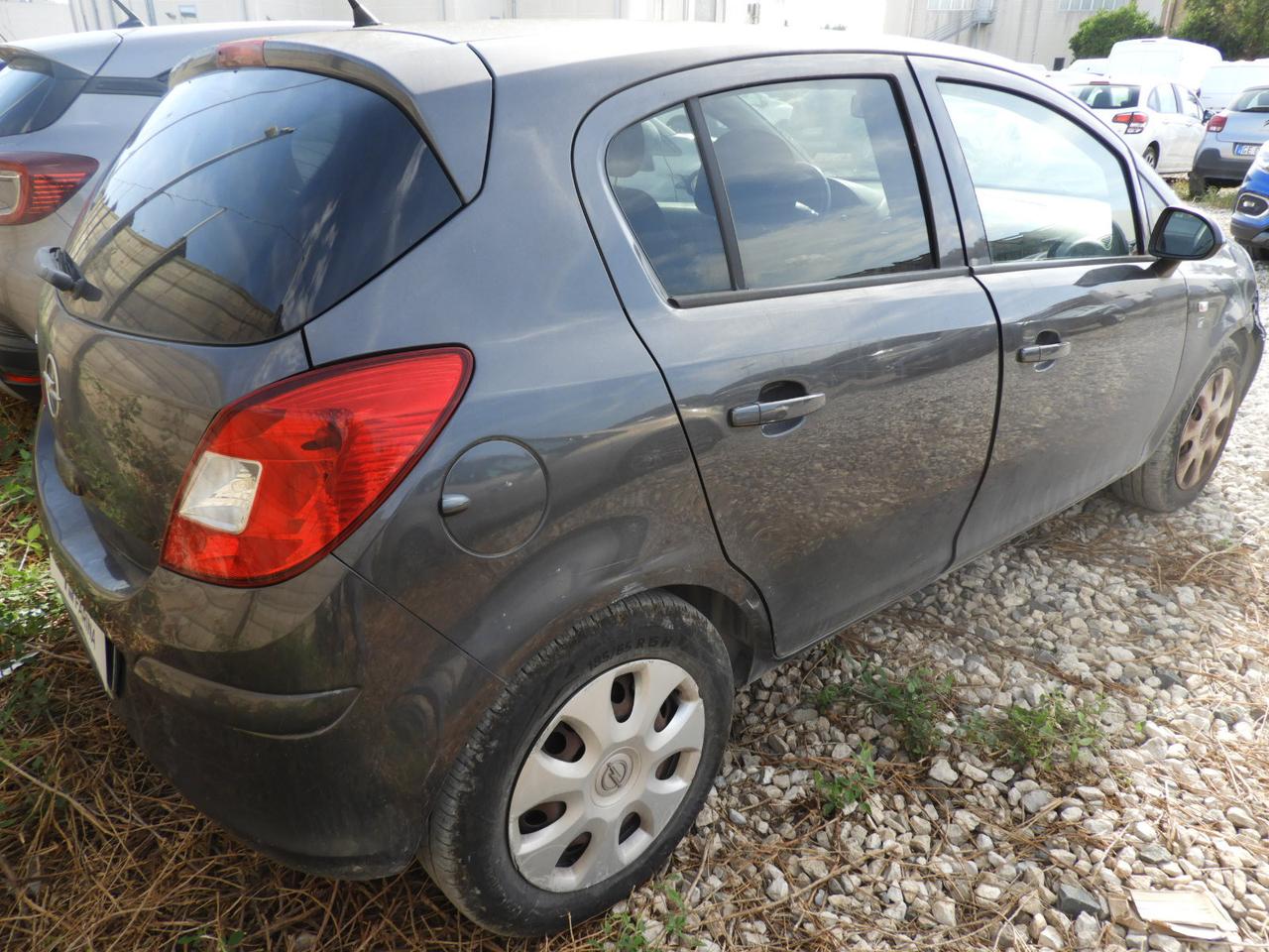 OPEL Corsa IV 2010 - Corsa 5p 1.2 Edition 85cv